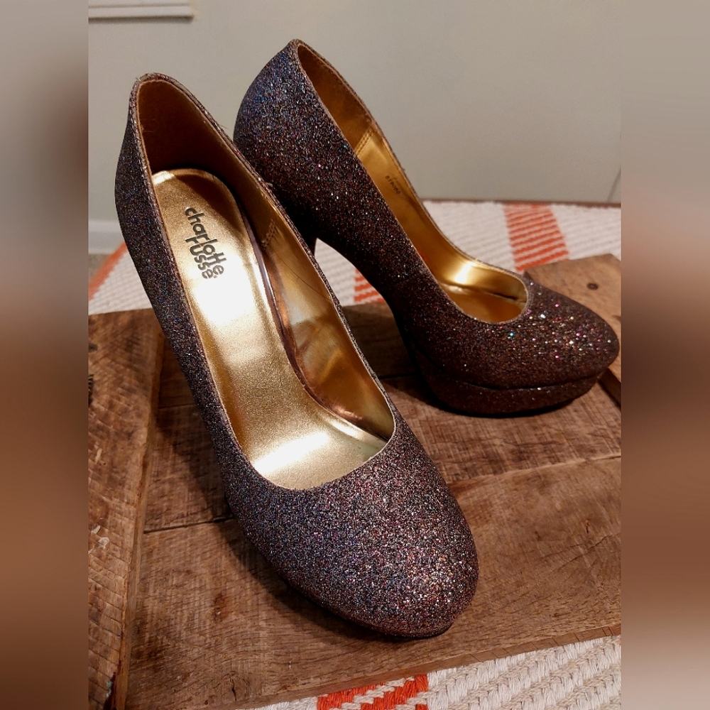 Size 8 Glitter Pumps from Charlotte Russe